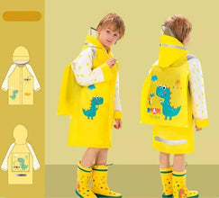 ONCARNIVAL Hooded Raincoat for Kids | Wide Brim Raincoat for Kids, Student | Kids Rain Coat for Girls with School Bag Rain Cover Printed